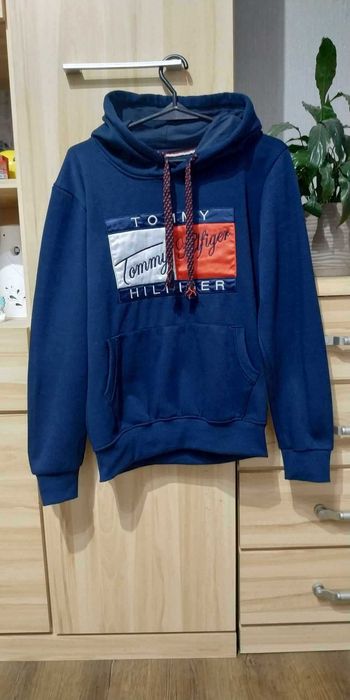 Tommy Hilfiger granatowa bluza z kapturem roz. S stan bardzo dobry