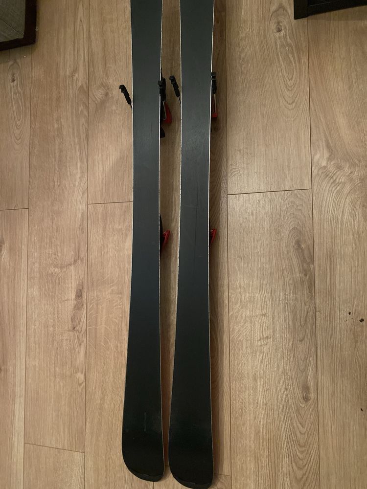 Narty atomic redster j2 130cm