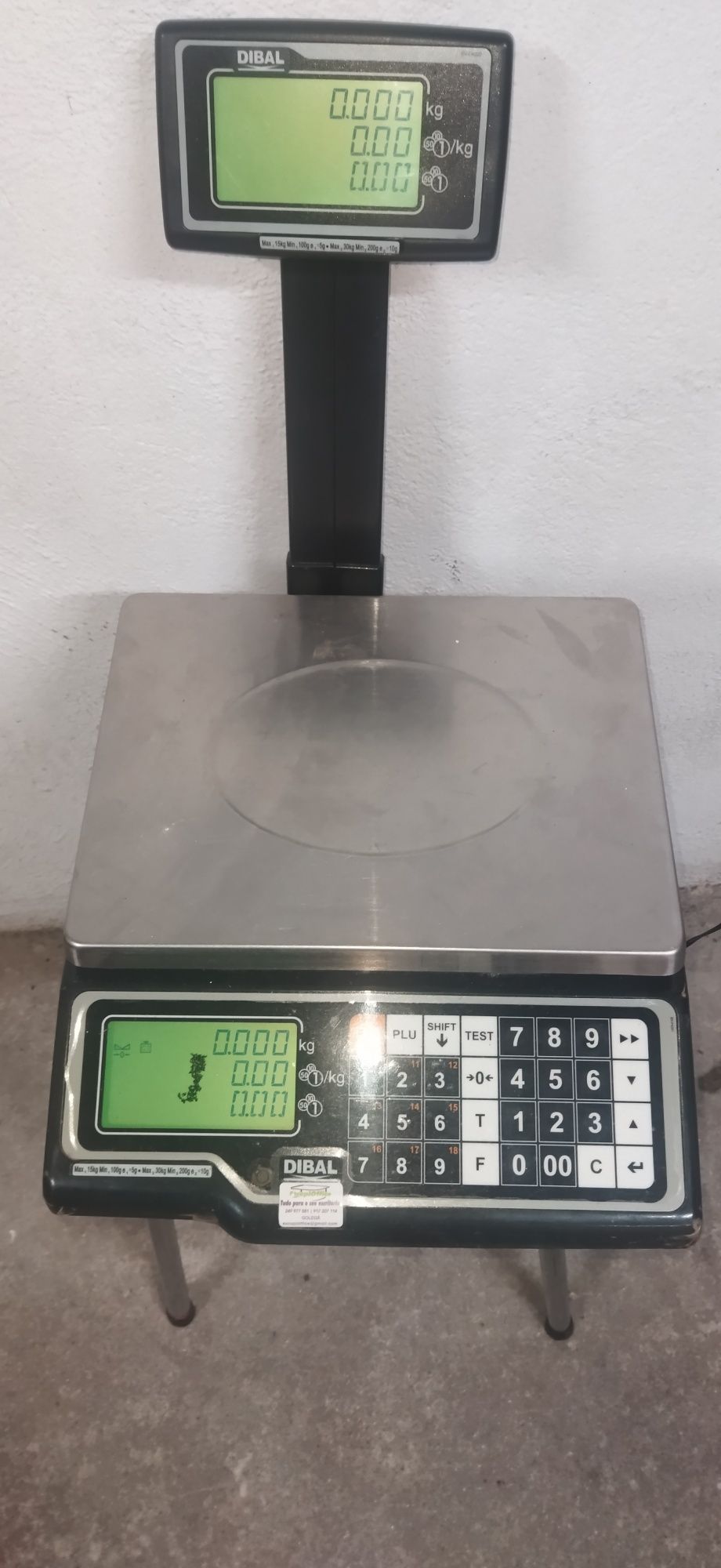 Balança de pequeno comércio