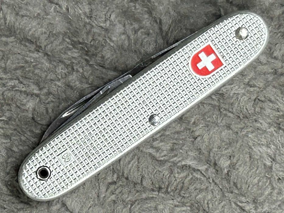 Kontraktowy nóż szwajcarskiej armii Victorinox Soldier M1961 rok 1979