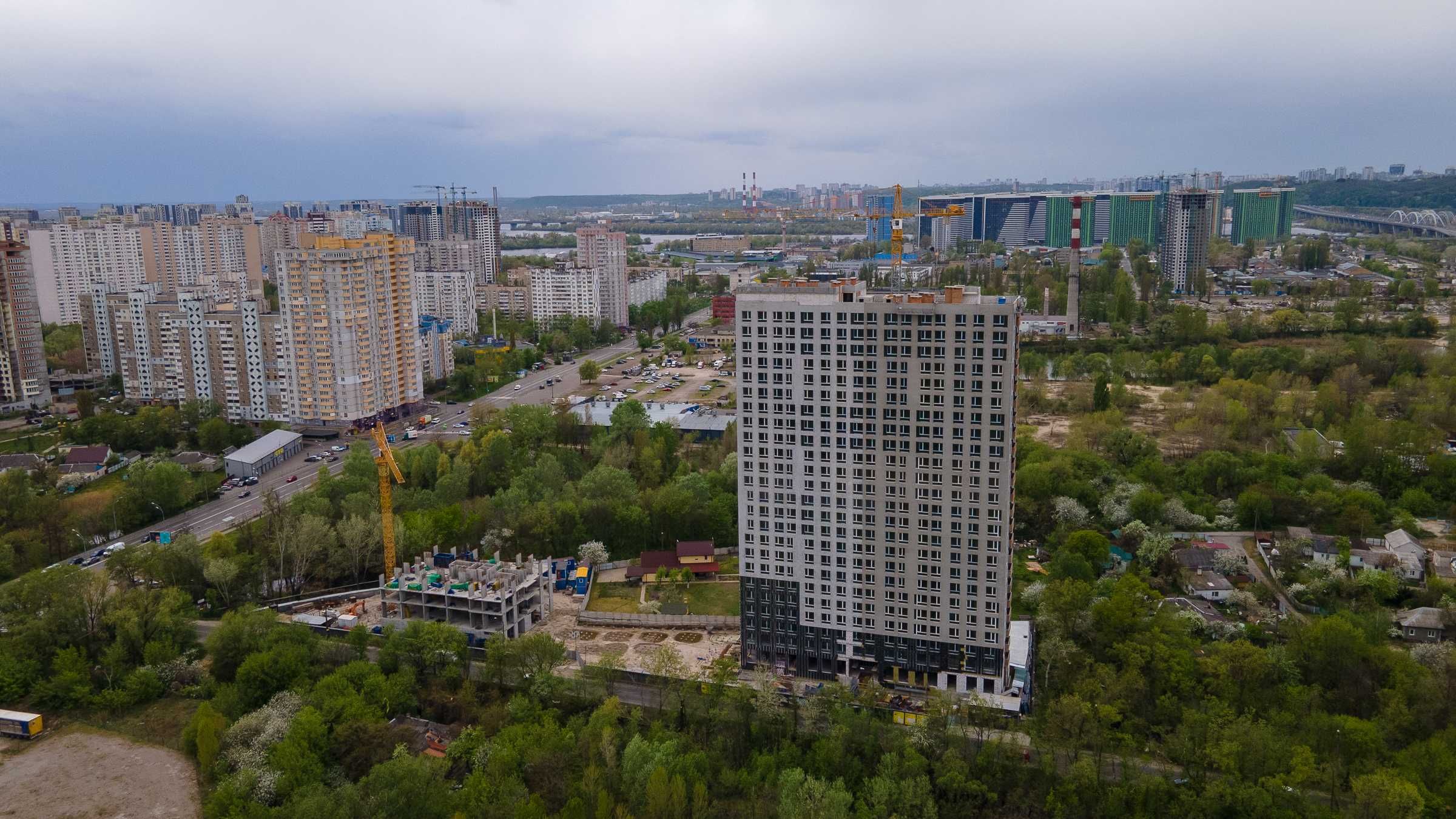 Видова квартира з гардеробом. Зручний район. Акційна знижка!