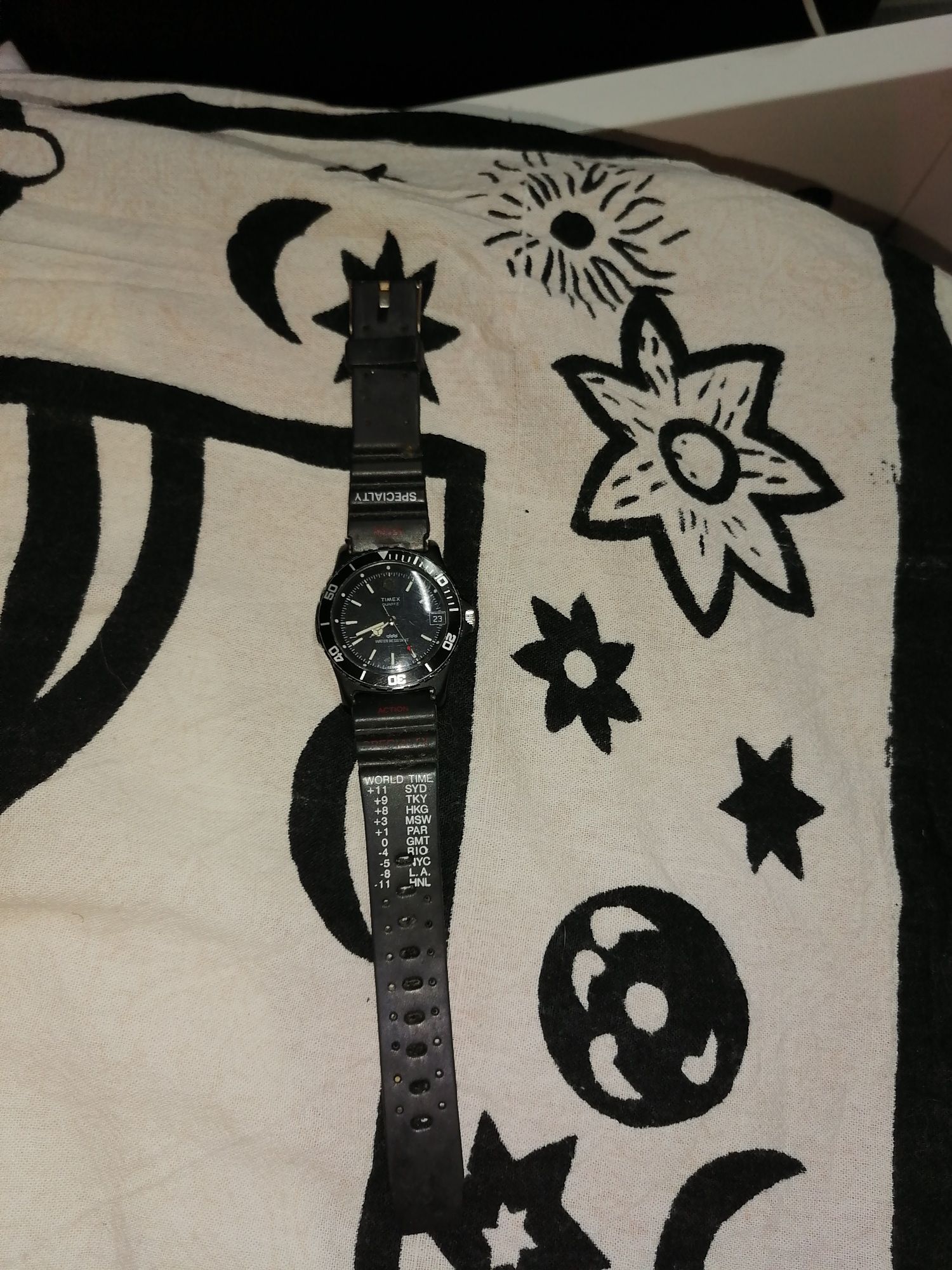 Relógio vintage timex m cell