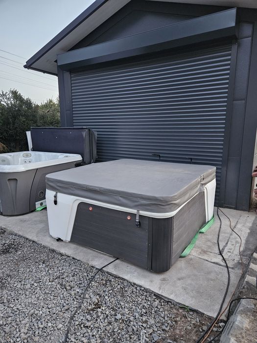 Wanna ogrodowa całoroczna basen balia Jacuzzi Hydropool Freeflow Spas