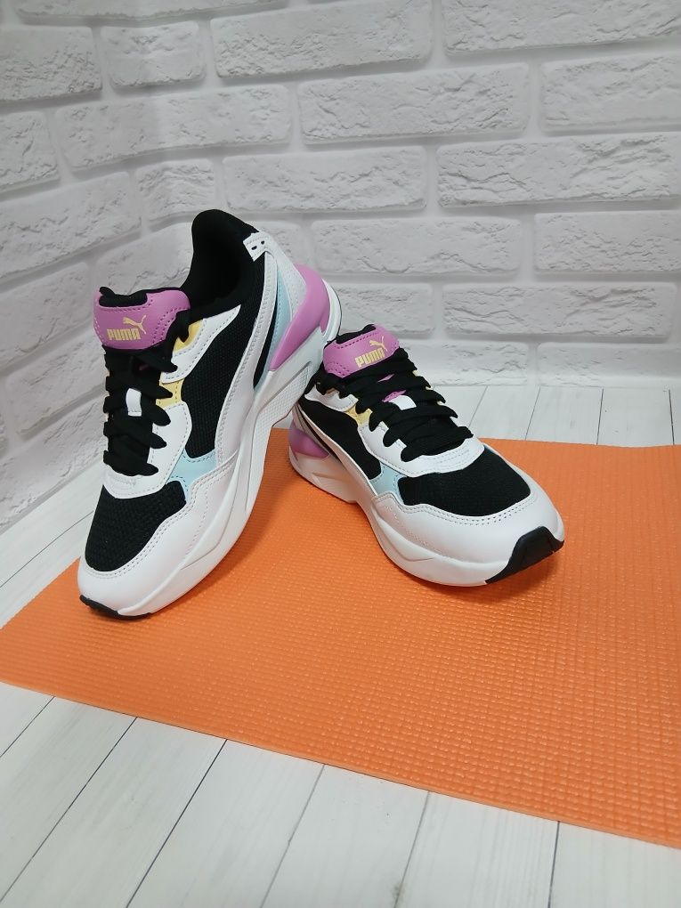 Жіночі кросівки Puma X-Ray Speed Lite 38463914