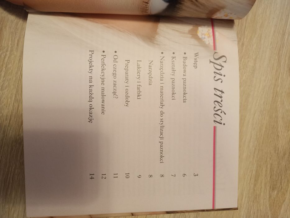 Paznokcie na topie,52 pomysły na paznokcie