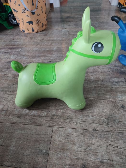 Konik skoczek gumowy Tootiny