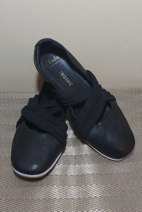 Балетки, мокасини, туфлі Clarks Trigenic