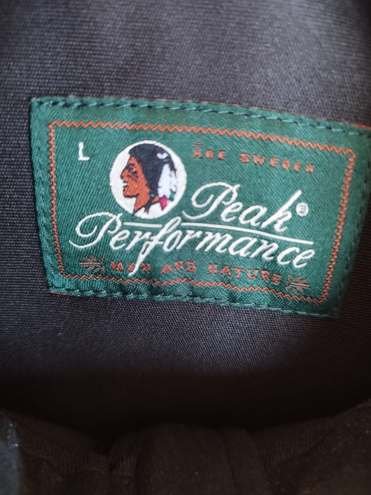 R.L peak performance czarna bluza termoaktywna