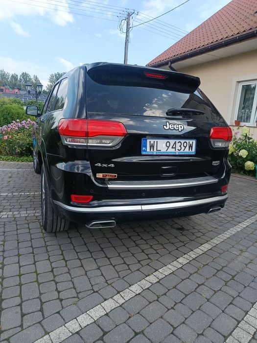 Jeep grand Cherokee 5.7 hemi summit 2017