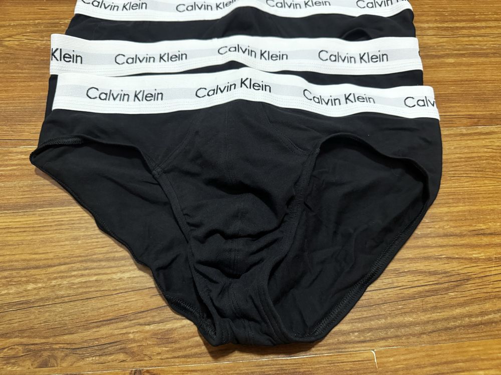 Nowe slipy Calvin Klein, 3 pak