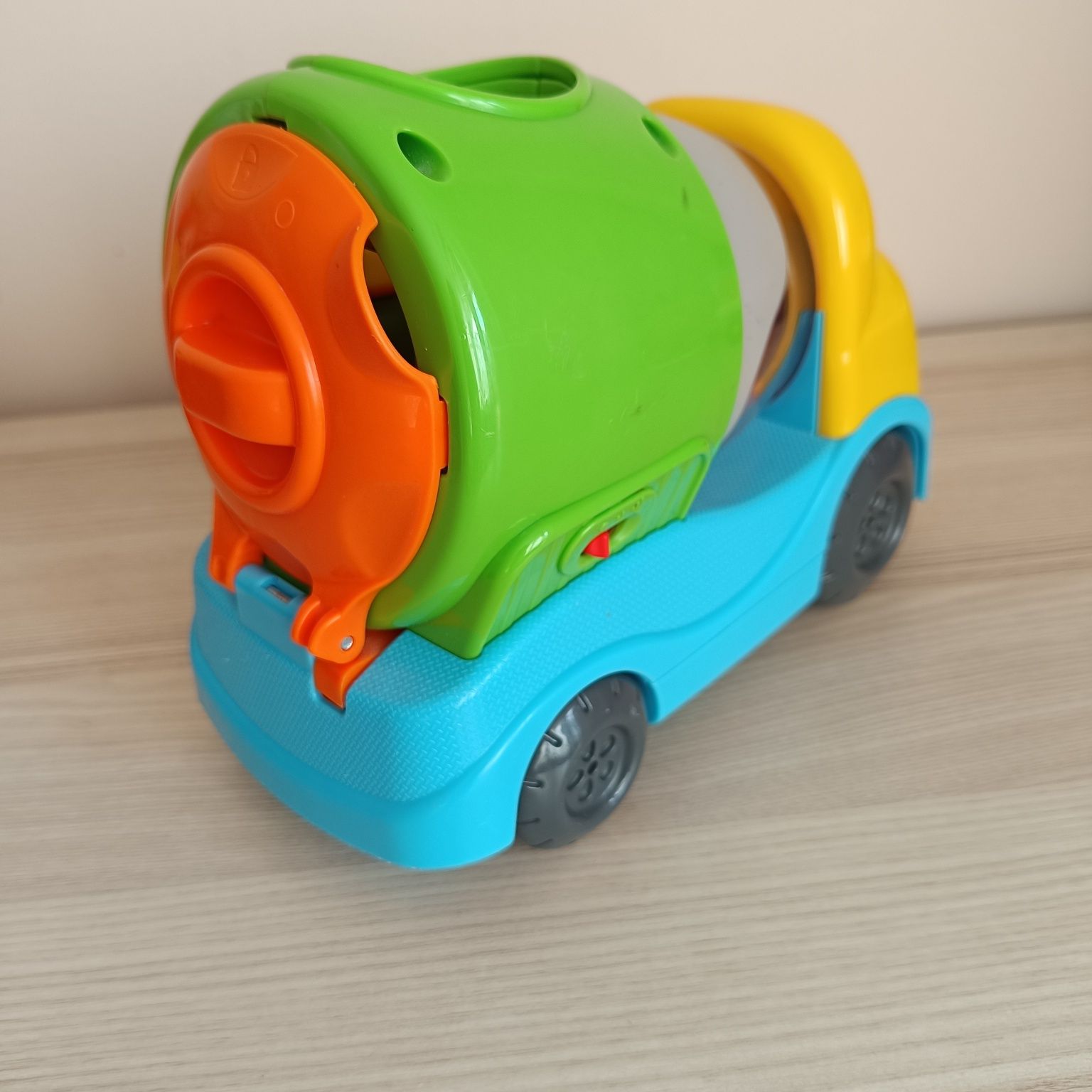 Vtech BABY betoniarka