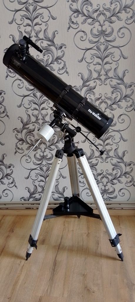 Телескоп sky-watcher bk 1309EQ2 + окуляри super 10 mm , super 25 mm