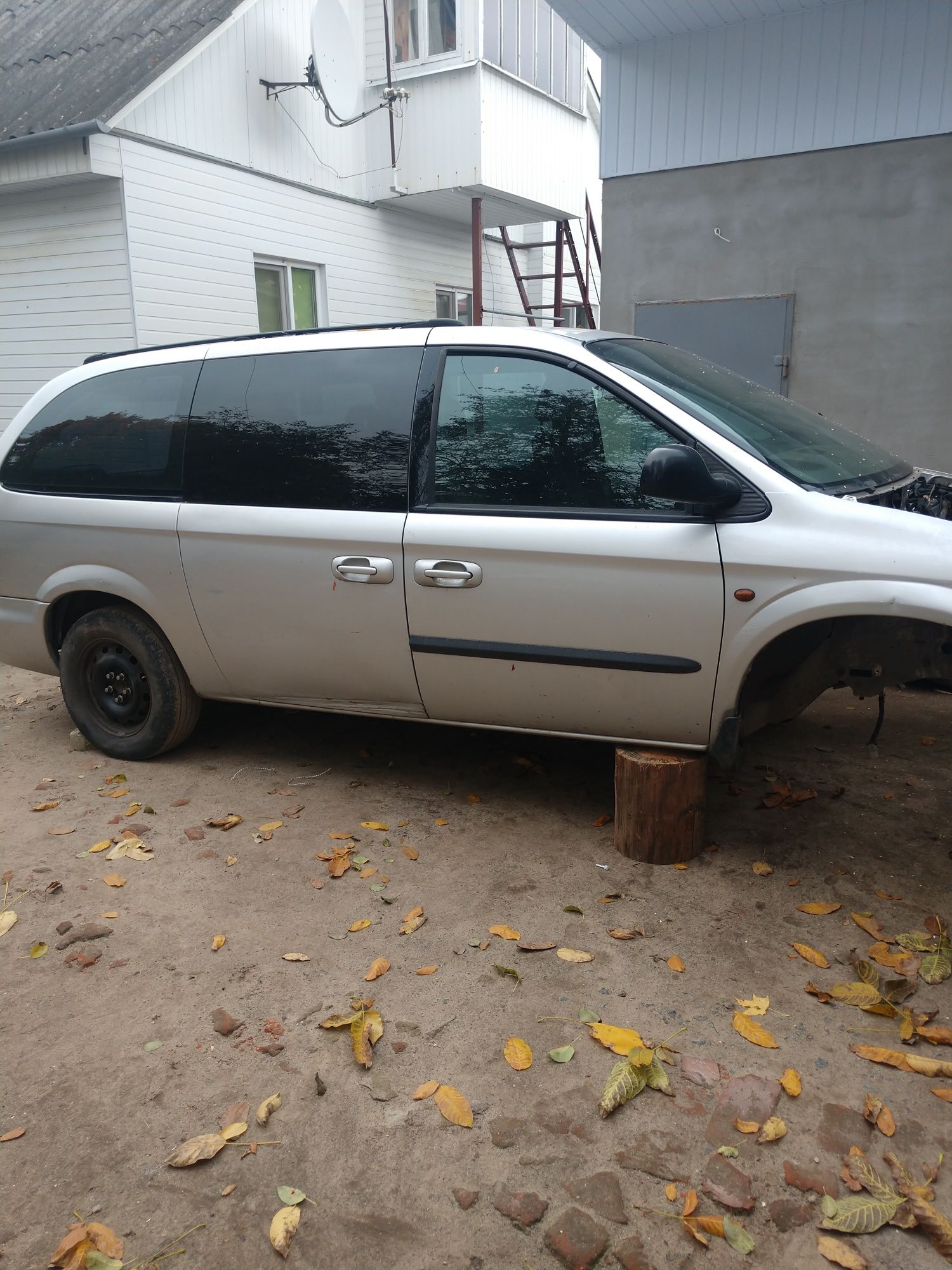 Розборка CHRYSLER Grant Voyager