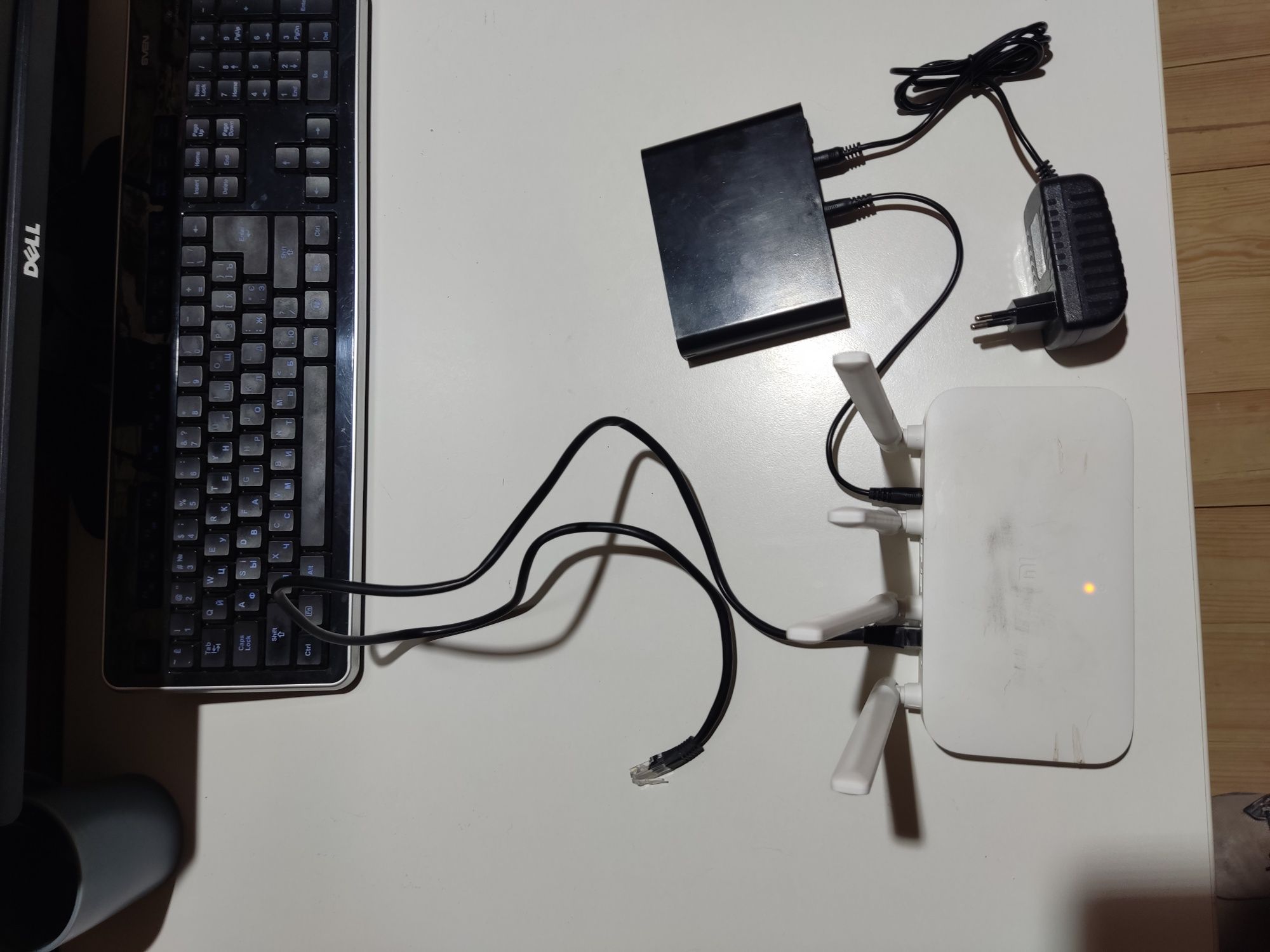 Безперебійник.ДБЖ ups для роутеру, відеонагляду, повербанк