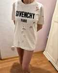Продам футболку Givenchy