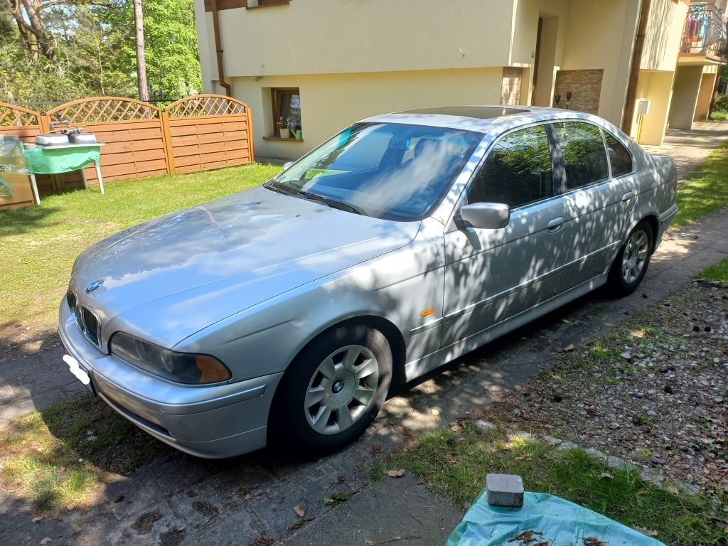 BMW E39 polift 520i 2.2 lpg