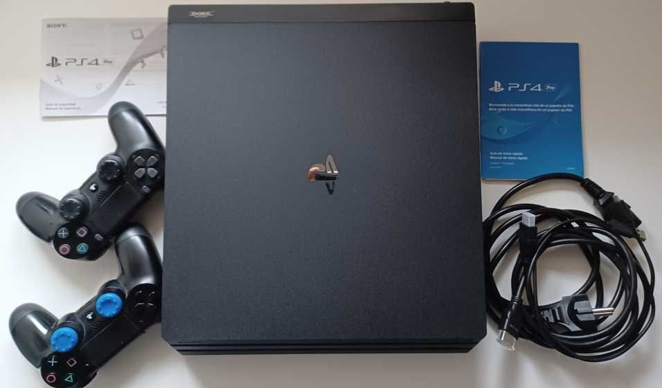 PS4 PRO 4K 1TB Black