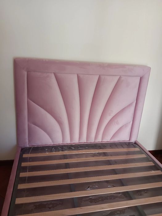 Estofos PMC cama estofada