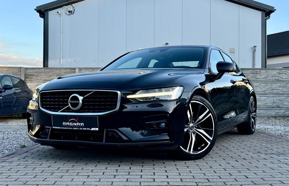 Volvo S60 R-DESIGN polestar ENGINEERED skóry CZARNY kamera felgi 19 bezwypadkowy