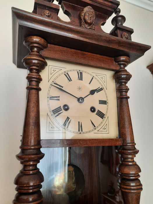 Stary zegar Junghans miniaturka