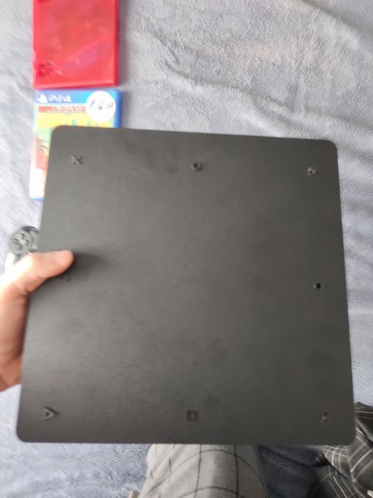 Продам пс 4 слім на 1 ТБ   у ідеальному стані