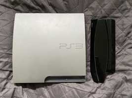 Srebrna konsola PS3 Slim Silver 300 GB + podstawka PlayStation 3