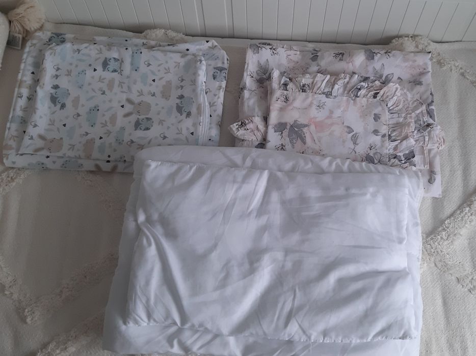 2 komplety pościeli plus wypełnienie, 100x135,