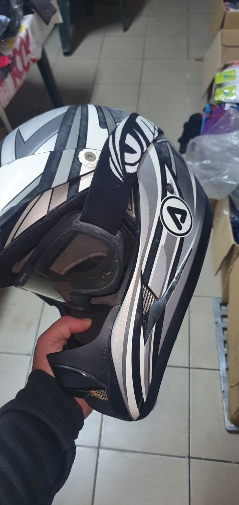 Capacete acerbis