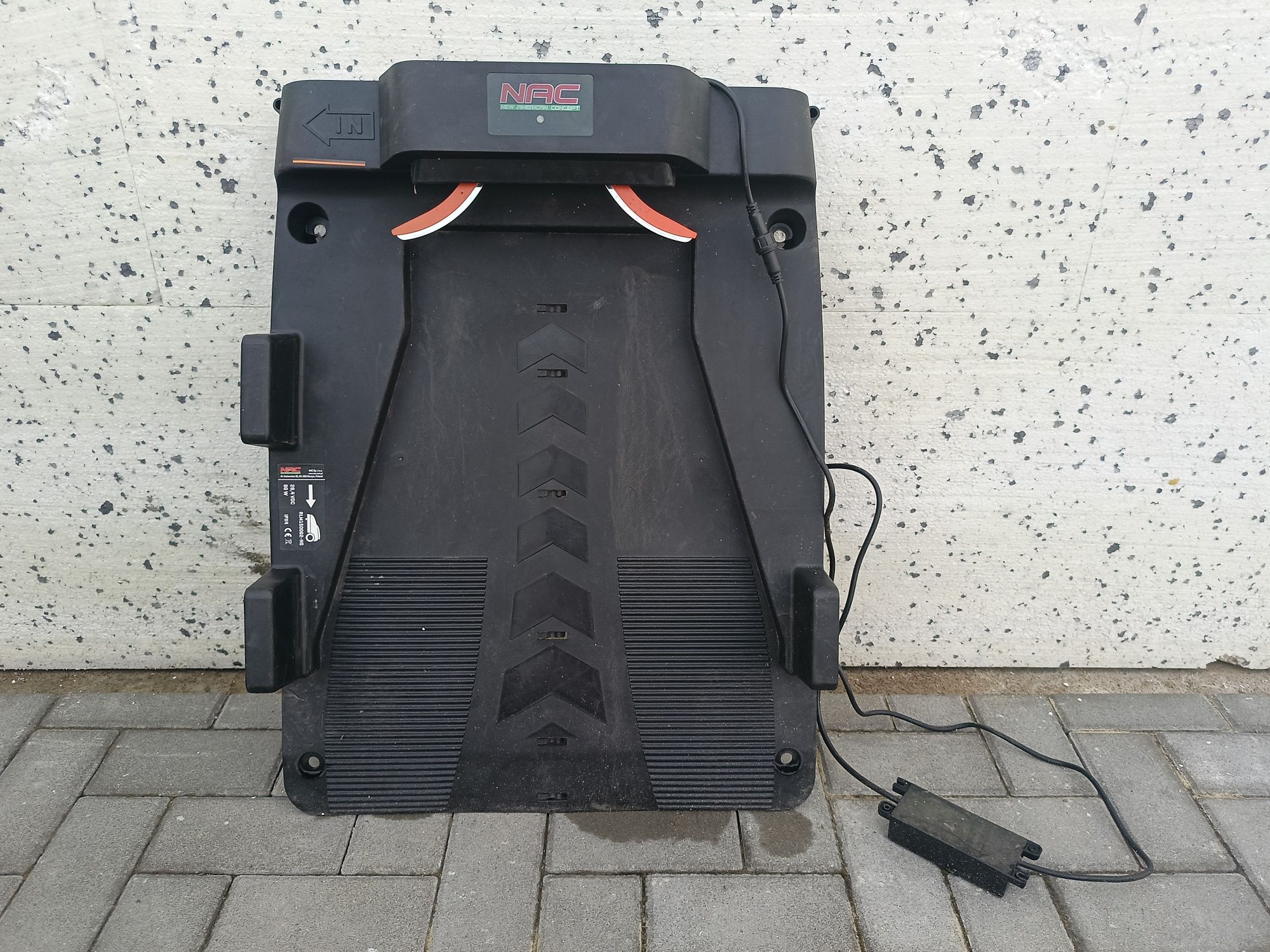 Robot koszący Nac