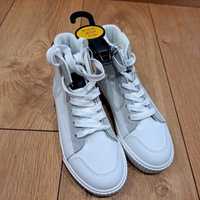 Nowe białe buty za kostke Primark 32