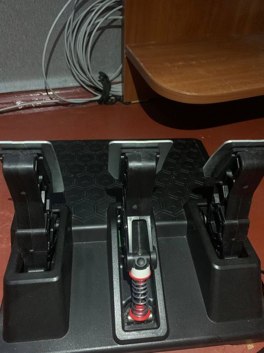 Ігрове кермо Thrustmaster T248