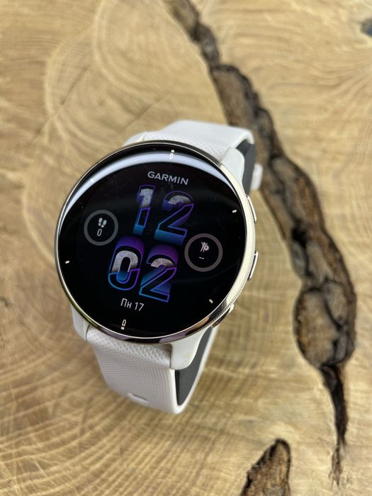 Смарт-годинник Garmin Venu 2 Plus