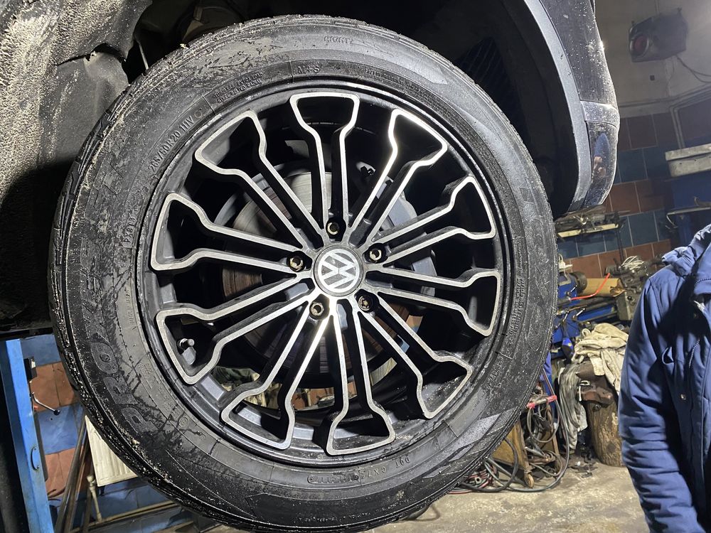 Колеса диск R20 +шина  VW Touareg, Porsche Cayenne