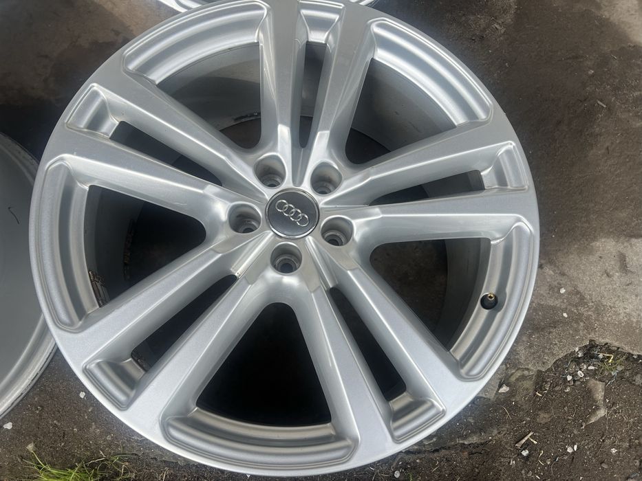 Orginal Felgi Audi Q3 Q5 Q7 20 cali S line