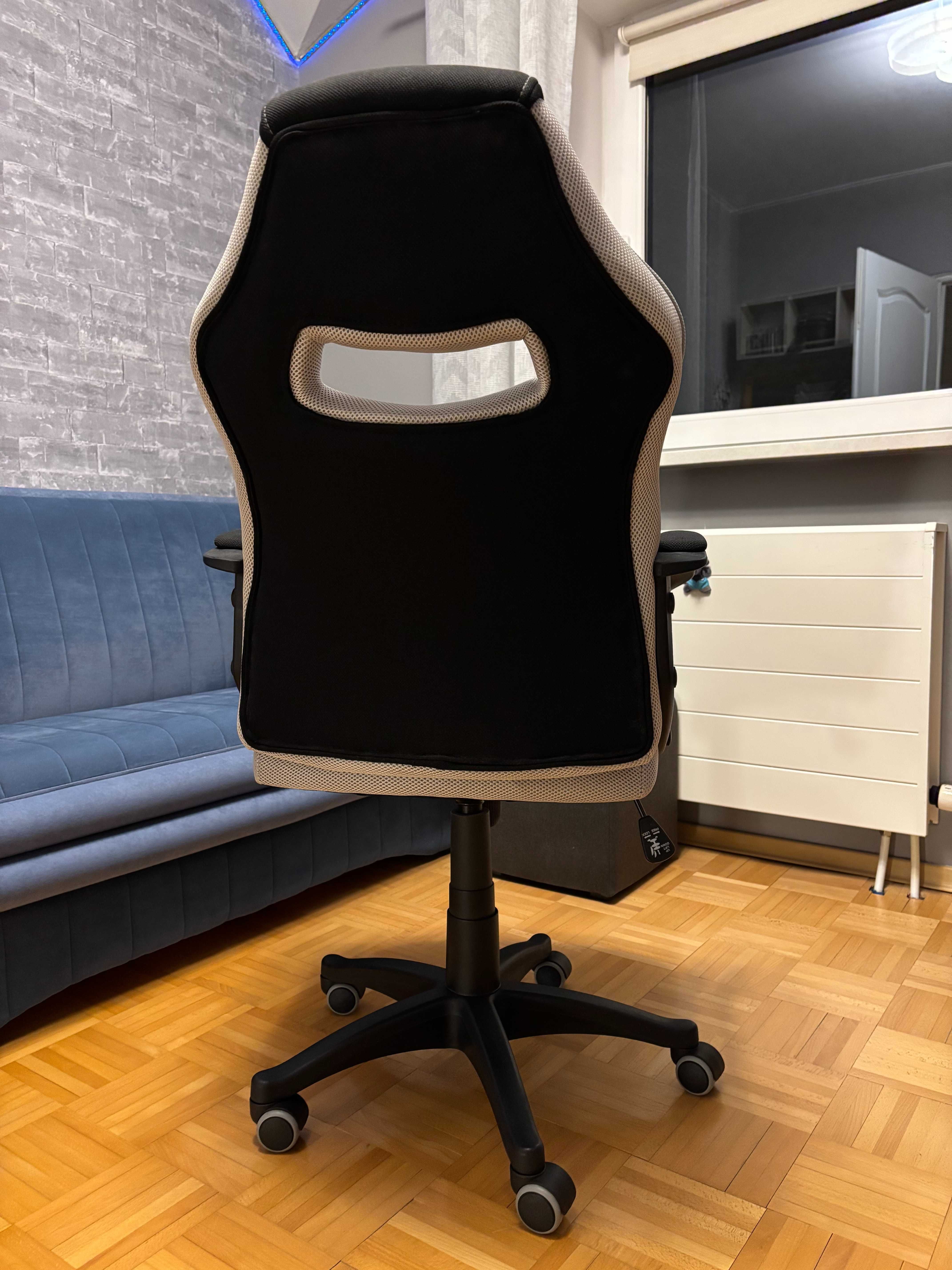 Fotel komputerowy / do biurka
