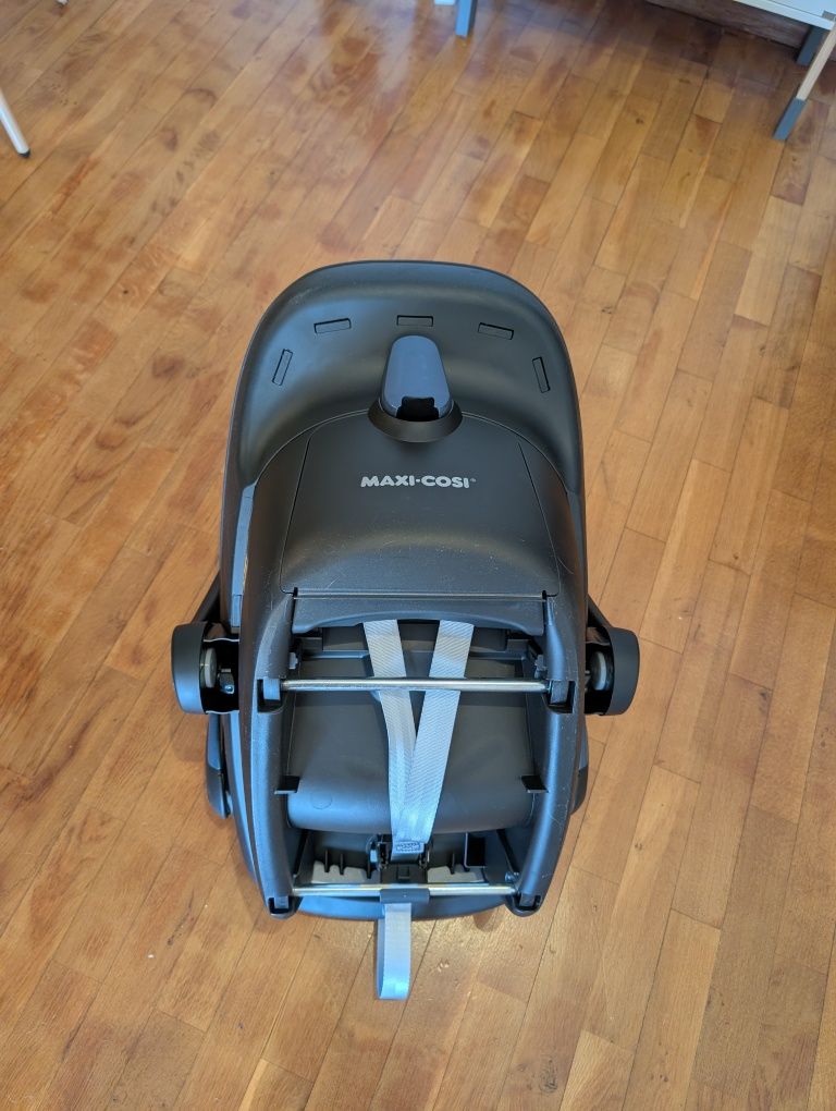 Ovo Maxi-Cosi Pebble Pro i-Size – Nunca usado!