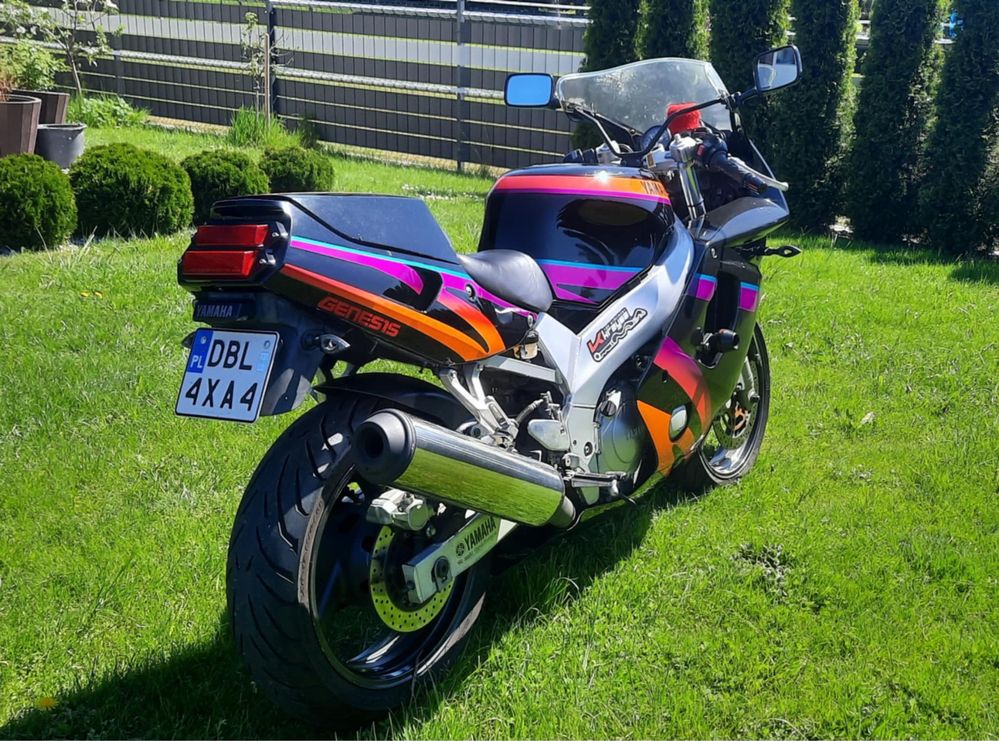Yamaha fzr600r 1994