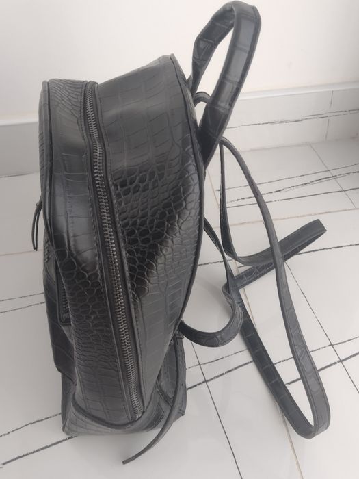 Plecak damski Mohito czarny z imitacji skóry