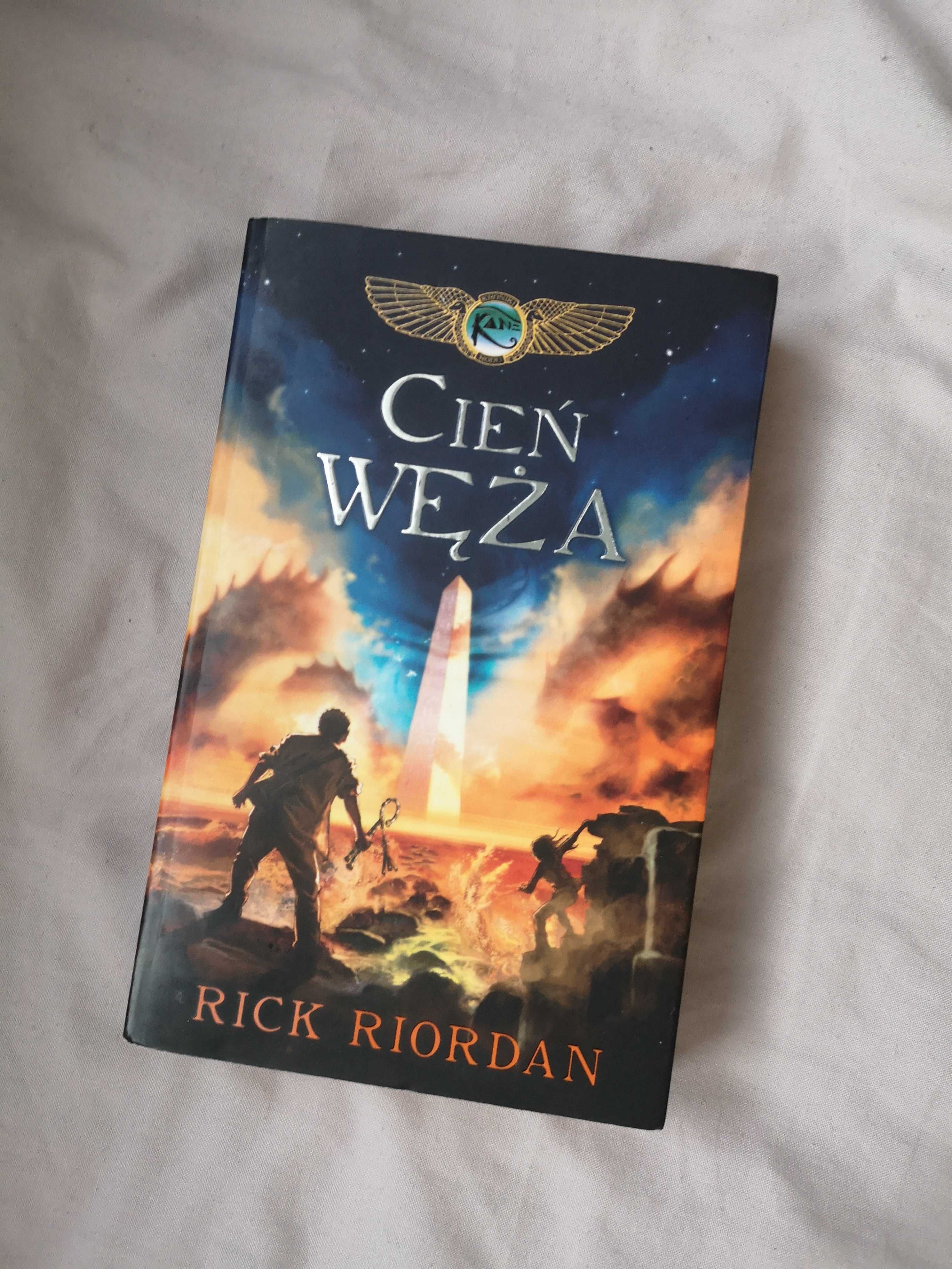 Cień węża / Kroniki rodu Kane 3 / Rick Riordan