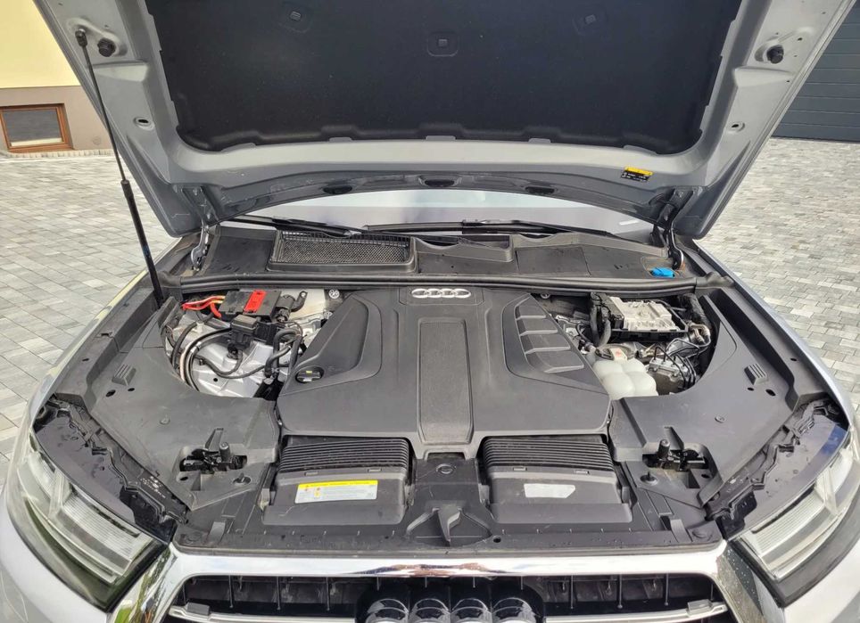 Audi Q7 Premium Plus 2019 року