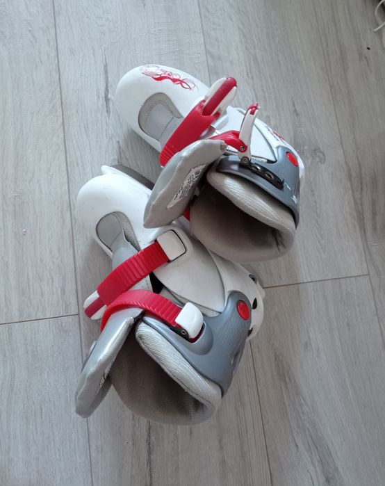 Łyżwy figurowe regulowane r.32-35