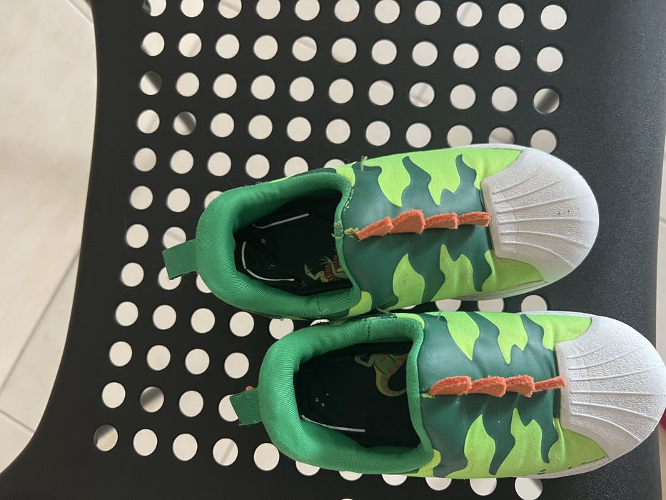 Tênis Infantil adidas superstar  tamanho 27