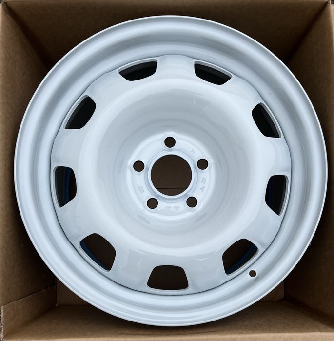 Nowe Felgi 18 Stalowe Land Rover Defender L663 Discovery 5x120