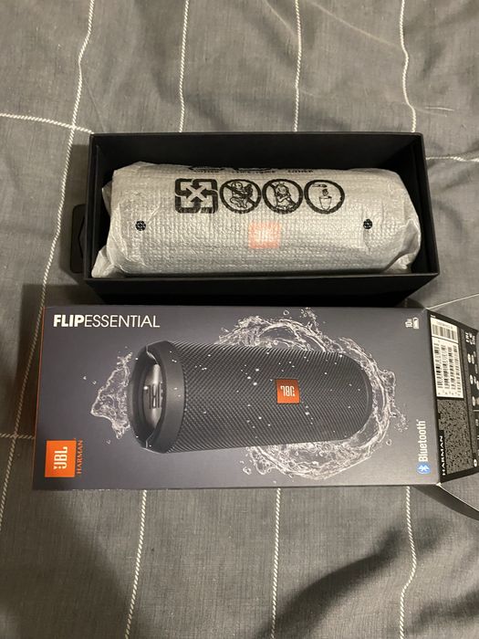 JBL Flip essential колонка акустика