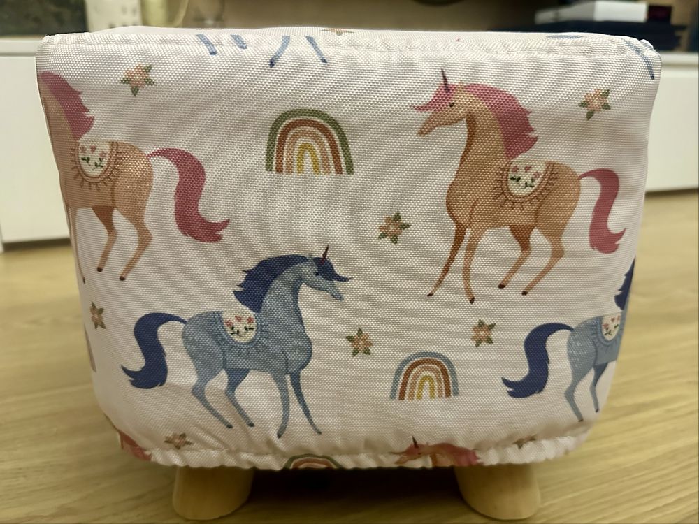 Pufa puf do pokoju dziewczynki w jednorożce Sinsay Home :)