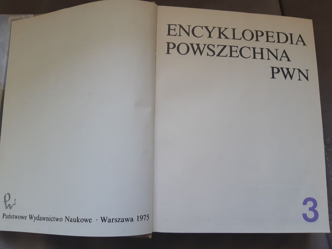 Encyklopedia Powszechna PWN 5 tomów