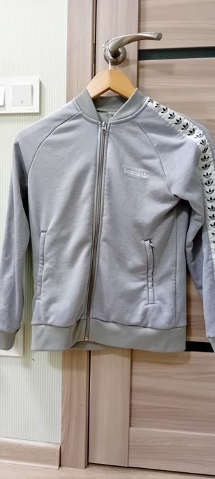 Одяг адидас найк тощо