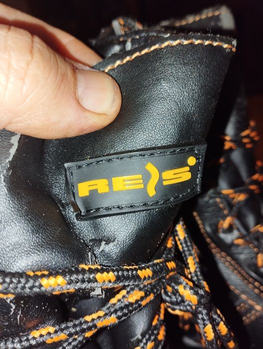 Buty robocze,nowe, zimowe, ocieplenie. Rozmiar 44