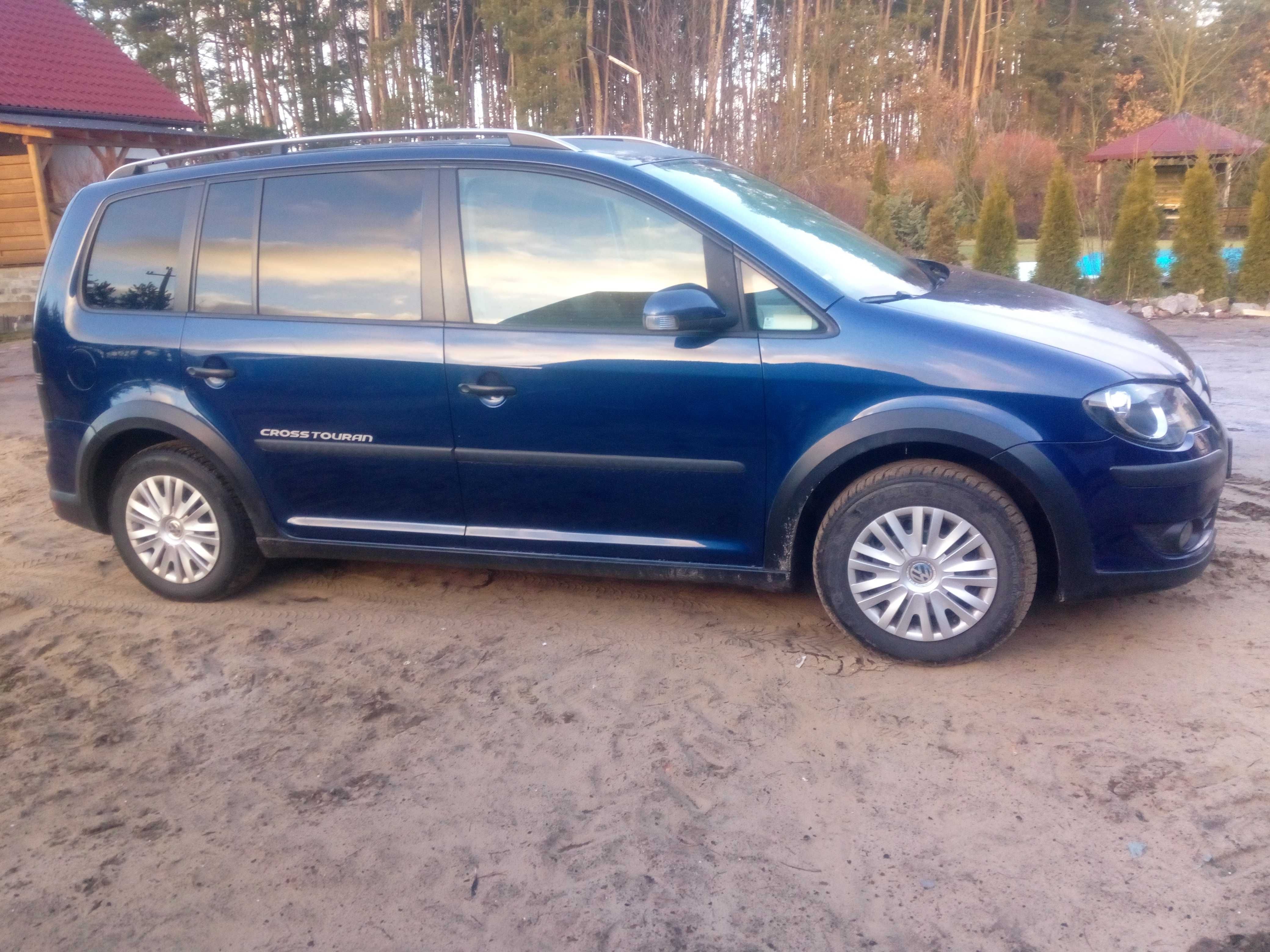 sprzedam vw touran cross