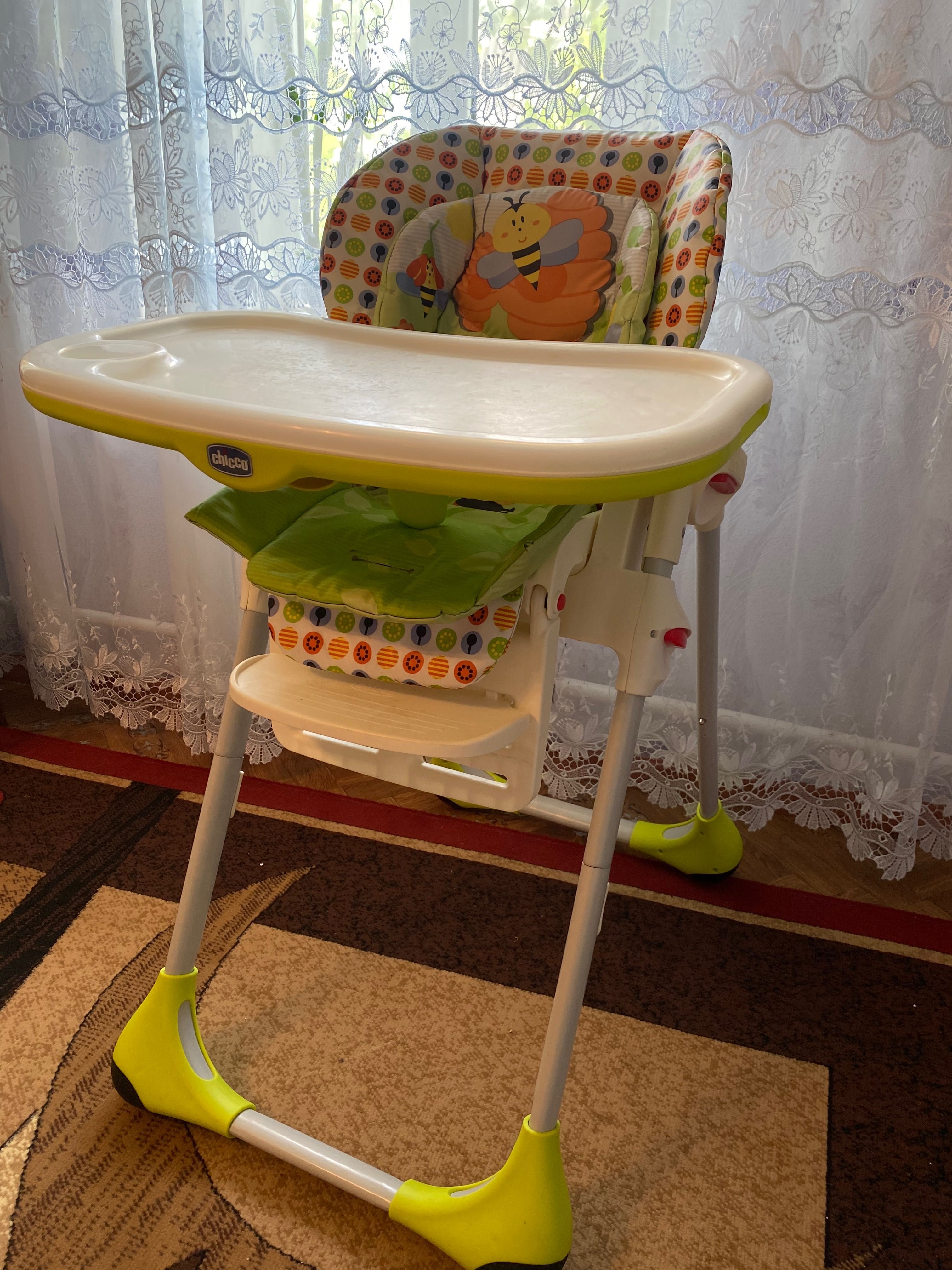 Дитячий стілець для годування Chicco